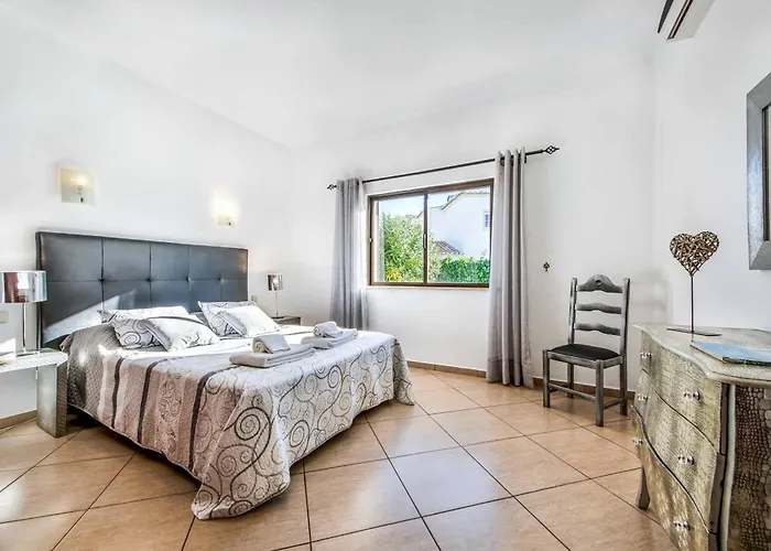 Villa Lourenco *