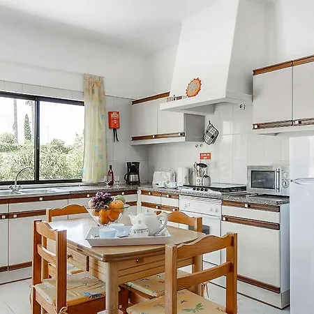 Lourenco Villa